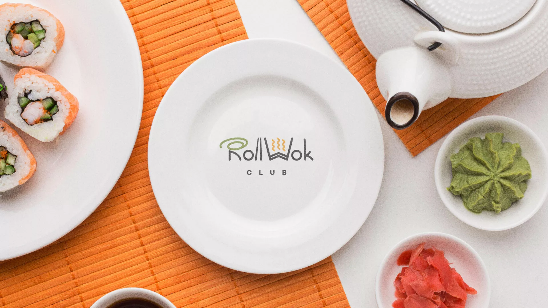 Разработка логотипа и фирменного стиля в Красноярске для суши-бара «Roll Wok Club» Разработка логотипа и фирменного стиля в Красноярске для суши-бара «Roll Wok Club»
